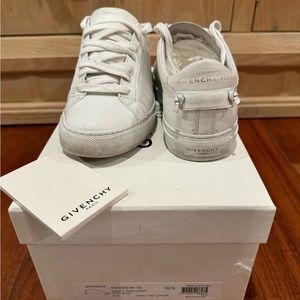 Givenchy Leather Urban Tie Knot Sneakers